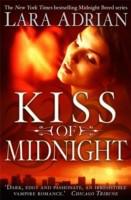 Kiss of Midnight - Lara Adrian