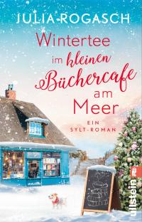 Wintertee im kleinen Büchercafé am Meer - 